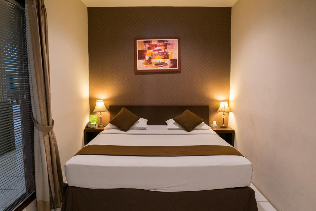 The Harmony Legian Hotel Kuta Lombok Extérieur photo